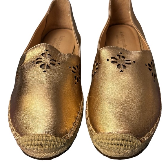 Kate Spade Rose Gold Flats Espadrilles, women’s size 7. Metallic lazer cut - Picture 3 of 10
